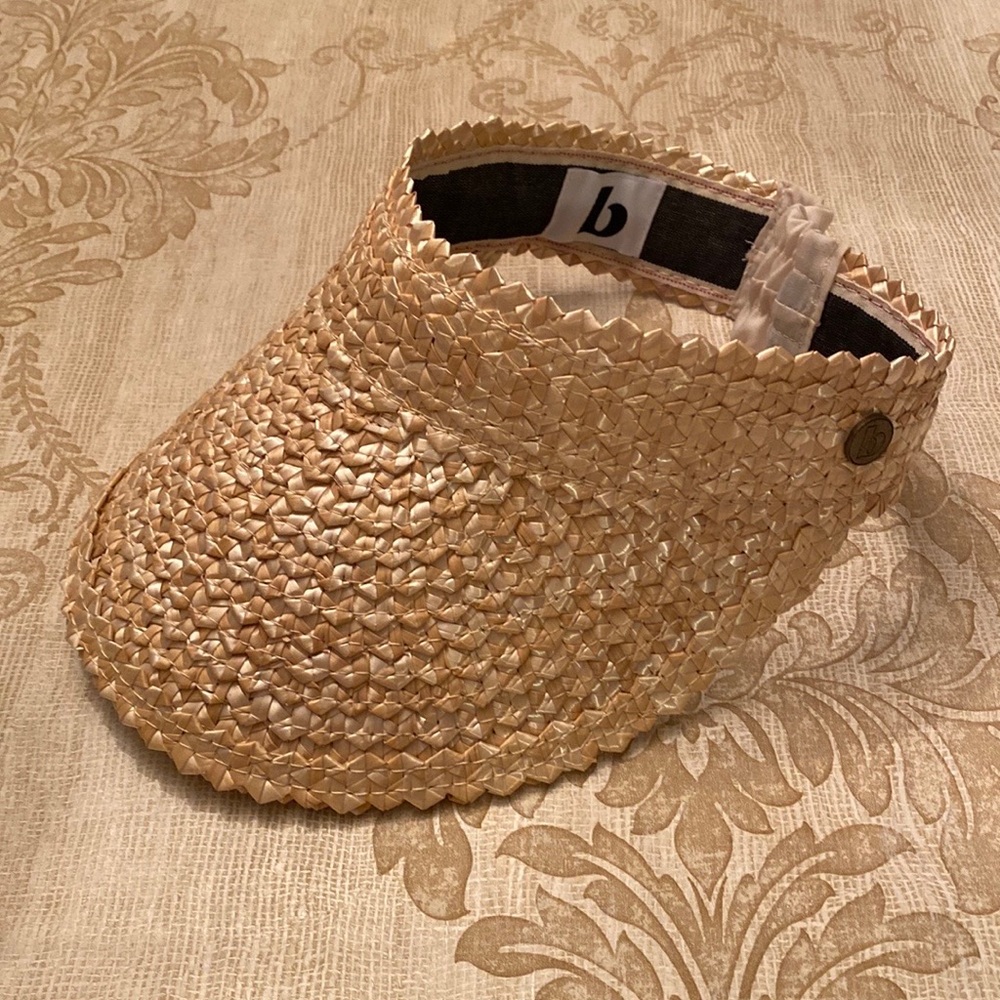 BEAUTYCOUNTER Straw Visor Hat